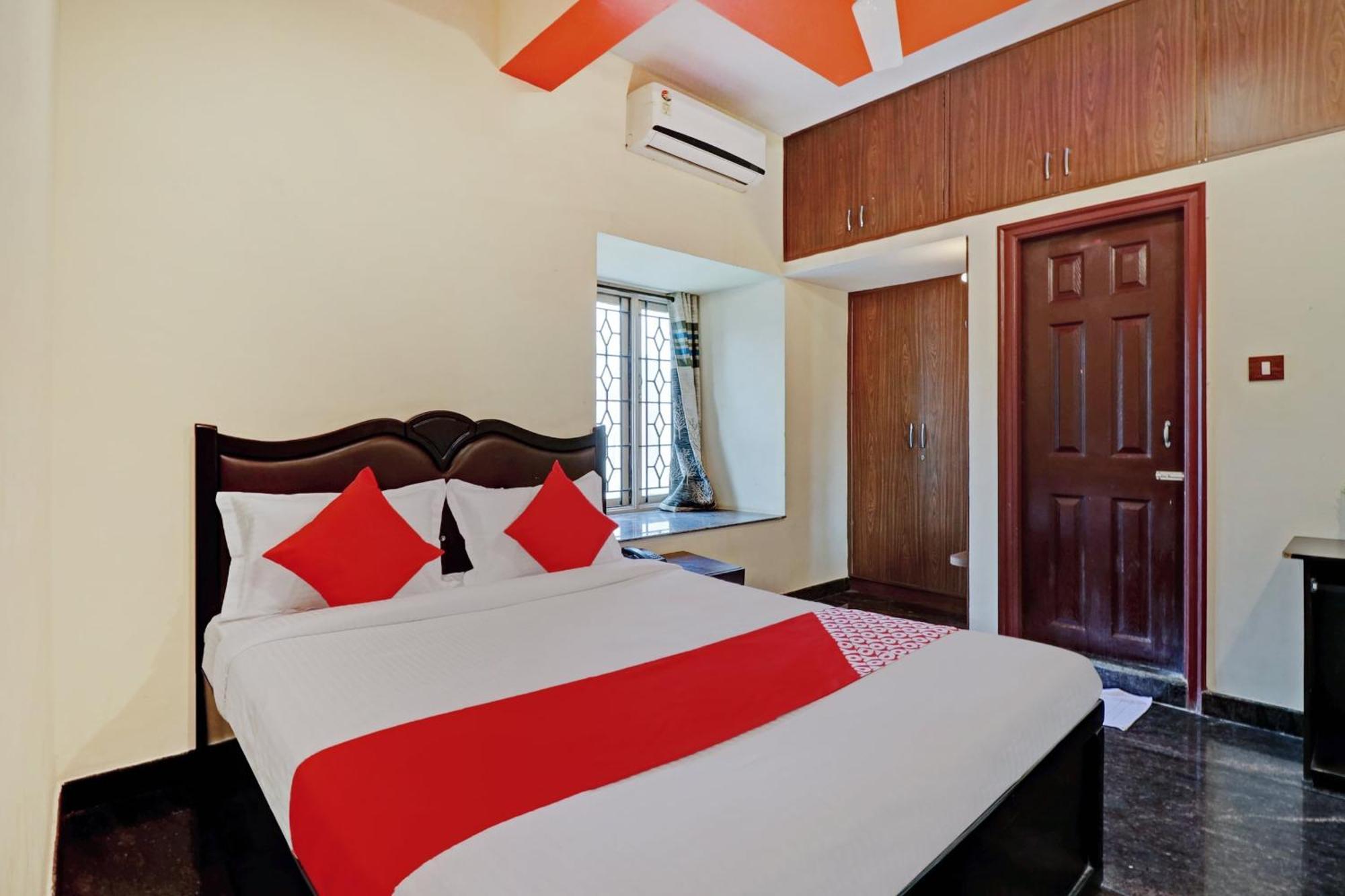 Hotel O Blooms Inn Bangalore Exterior foto